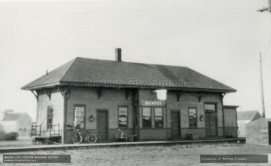Postcard: Railroad Station, Brewster, Massachusetts